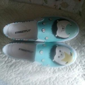 Streetfly slip on sneaker size 10
